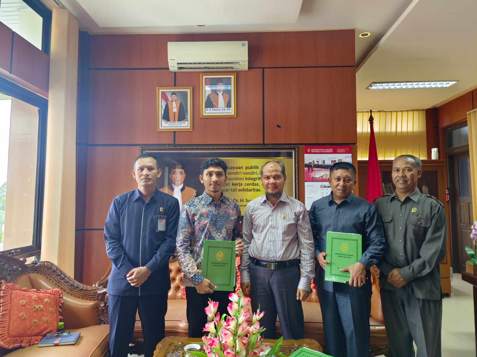 WhatsApp Image 2025 01 15 at 17.44.48