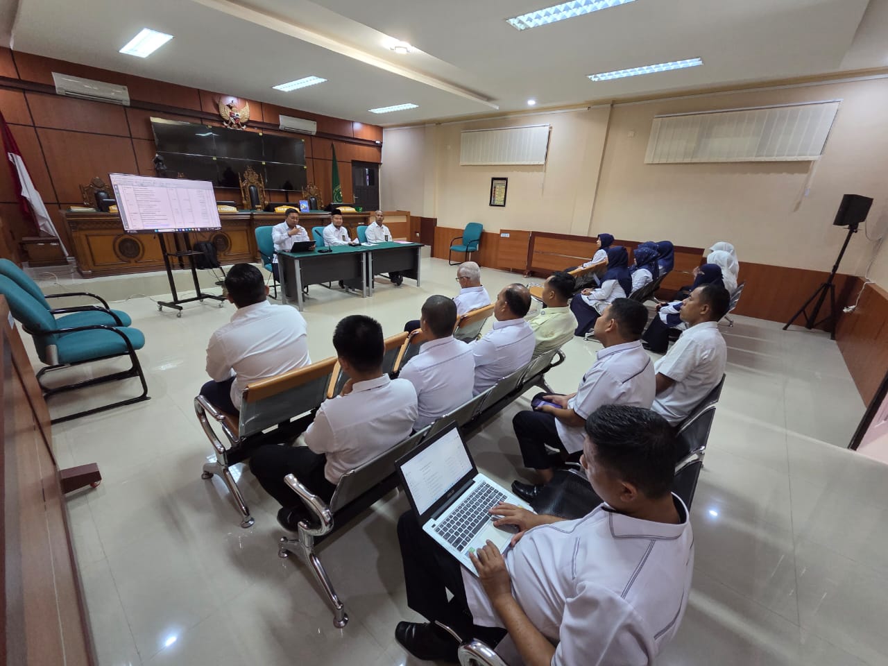 WhatsApp Image 2025 10 13 at 08.20.58